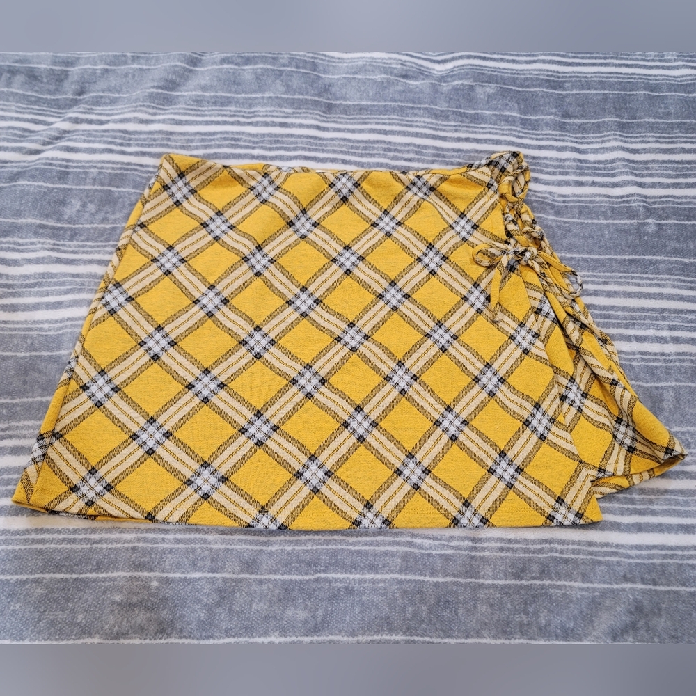 Preowened skirt